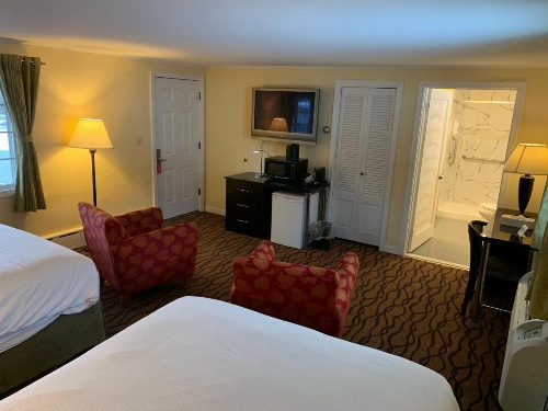 Four Winds Country Motel image 18