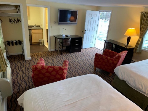Four Winds Country Motel image 29