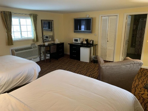 Four Winds Country Motel image 44